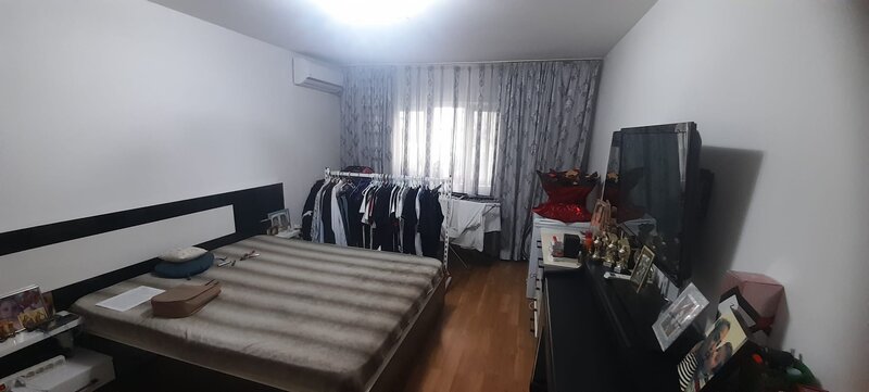 Crangasi, 5 min metrou, piata